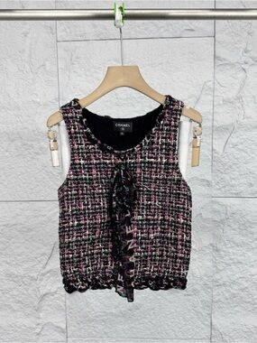 CHANEL Black, Pink & Green Tweed Bow-Front Sleeveless Top